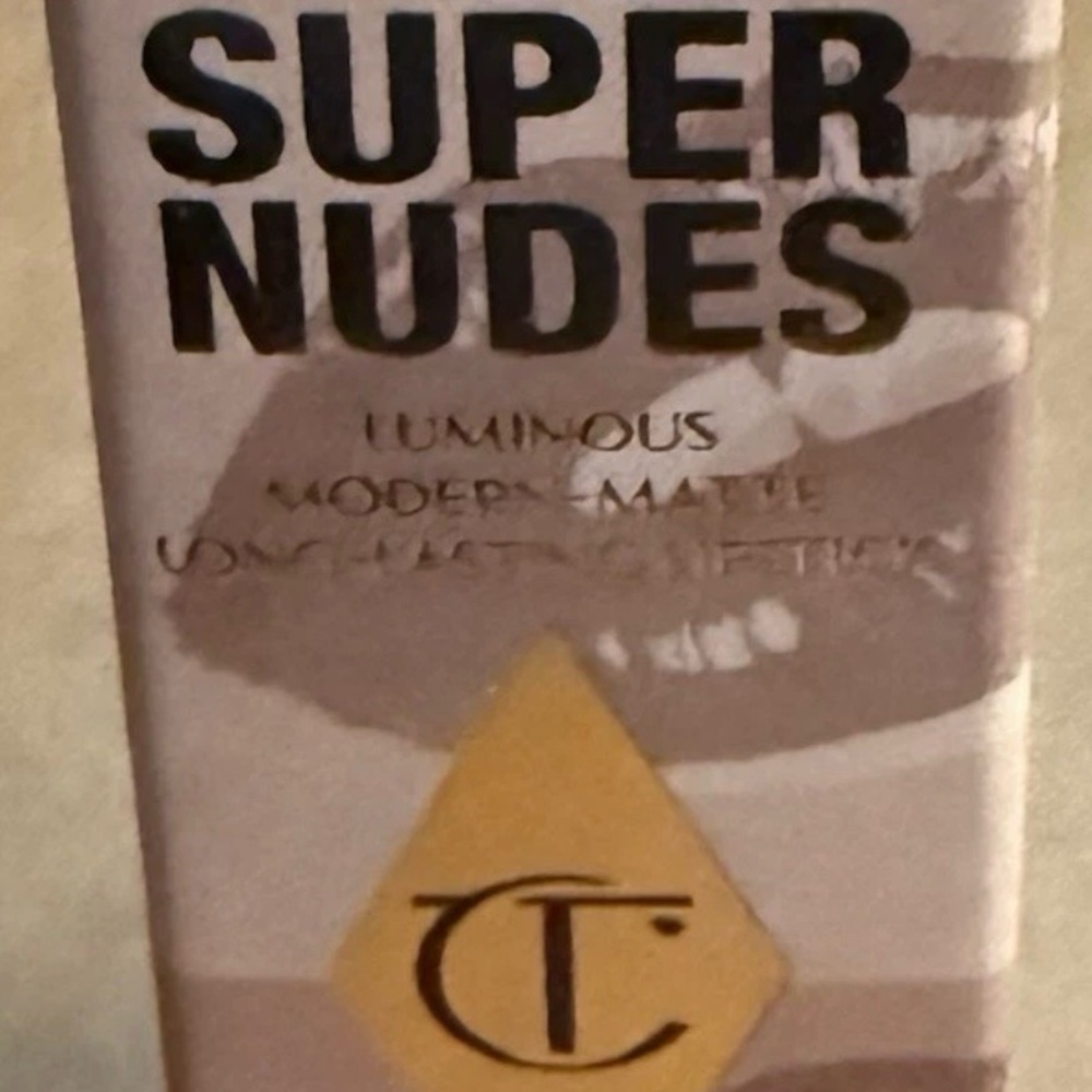 Charlotte Tilbury Super Nudes Lipstick in COVER STAR - new in box.  Never opened